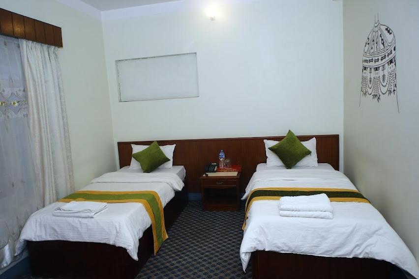 Bouddha Green Hotel Katmandou Extérieur photo