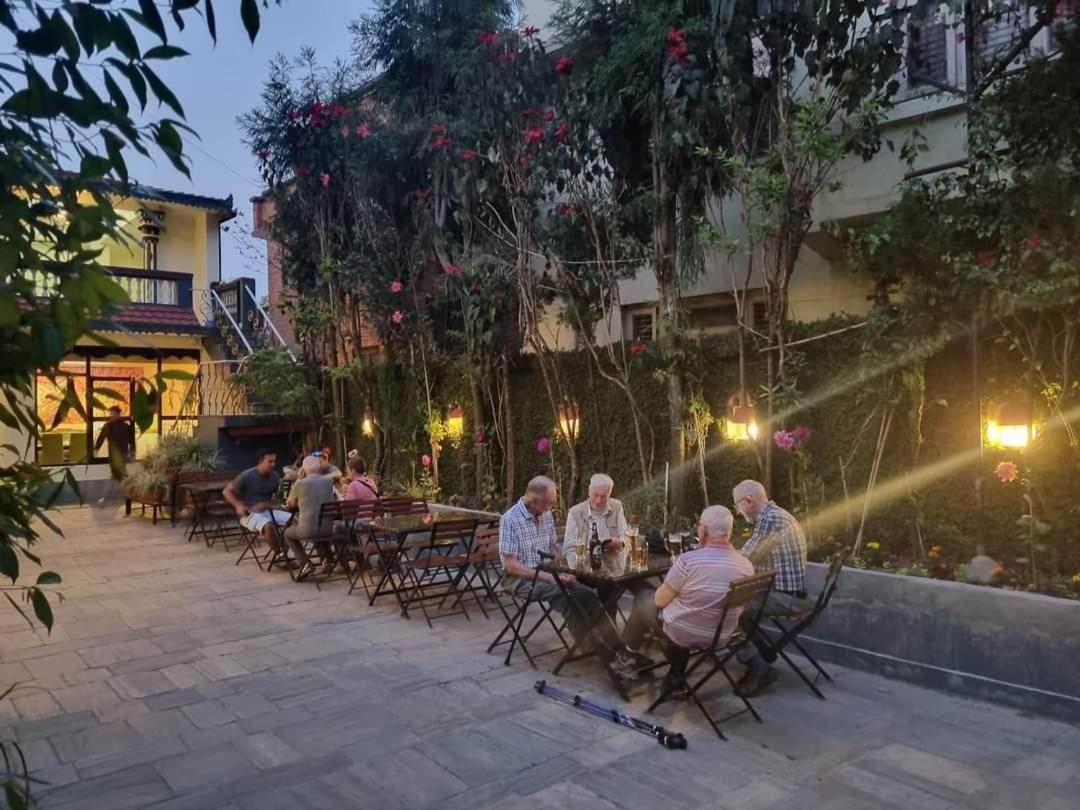 Bouddha Green Hotel Katmandou Extérieur photo